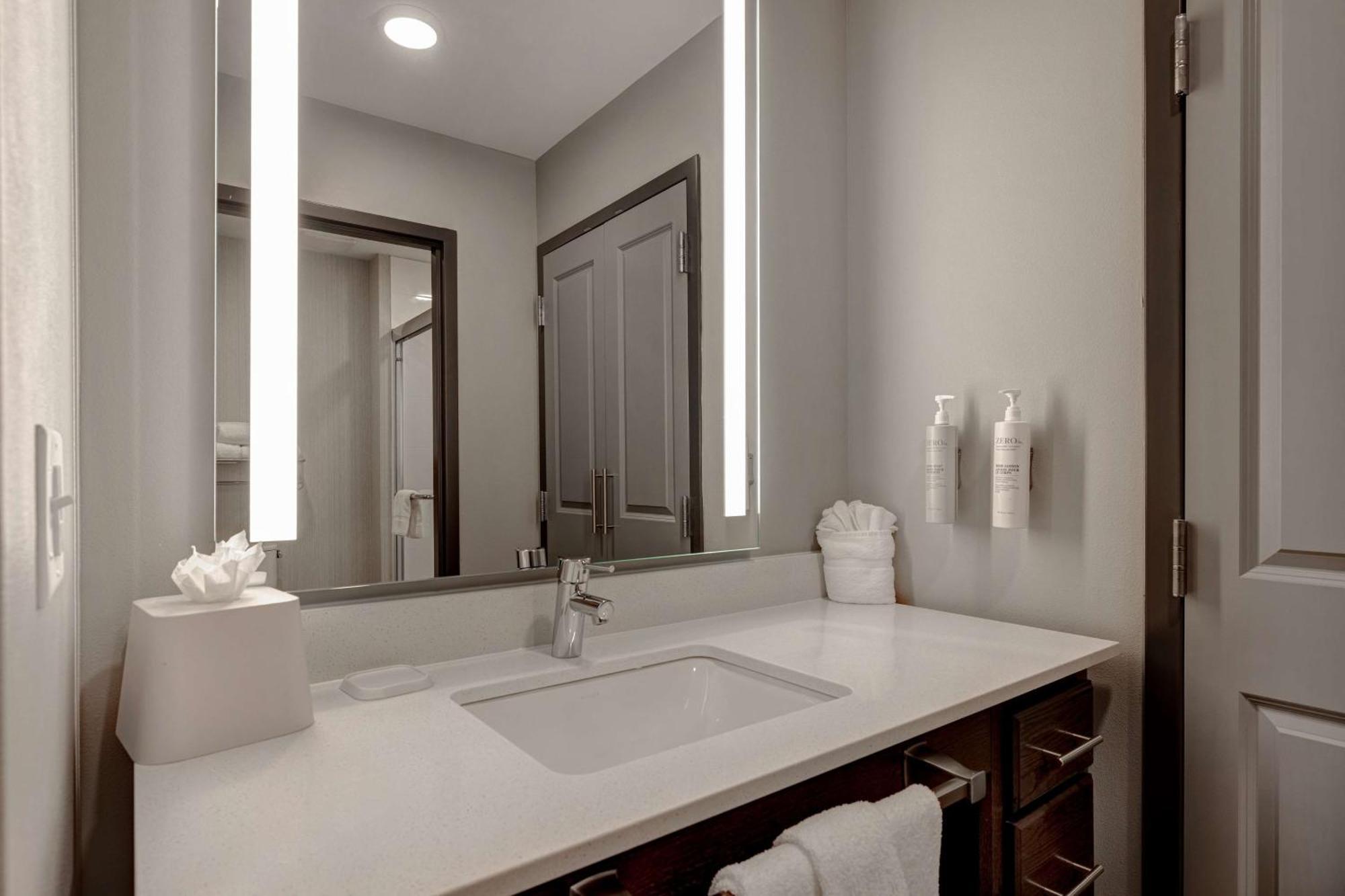 Homewood Suites By Hilton Oak Creek Milwaukee المظهر الخارجي الصورة
